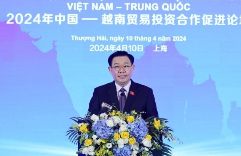 Vuong Dinh Hue anh 2