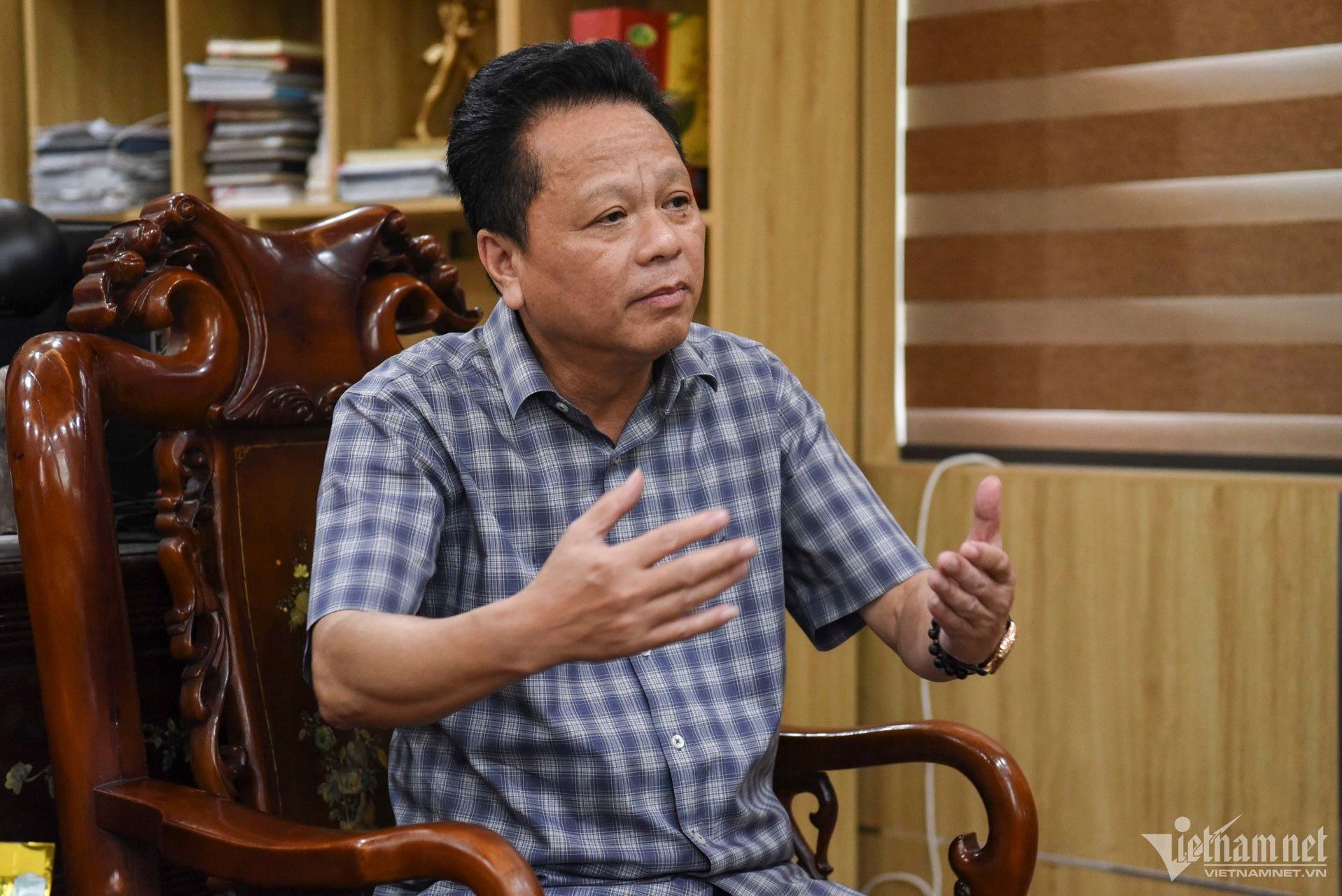 nha da sut lun anh 3