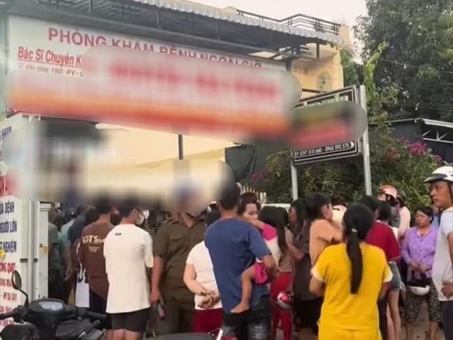 Phu Yen thong tin vu be trai 5 tuoi tu vong bat thuong tai phong kham hinh anh