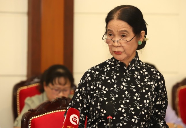 Phong chong mua ban nguoi anh 1