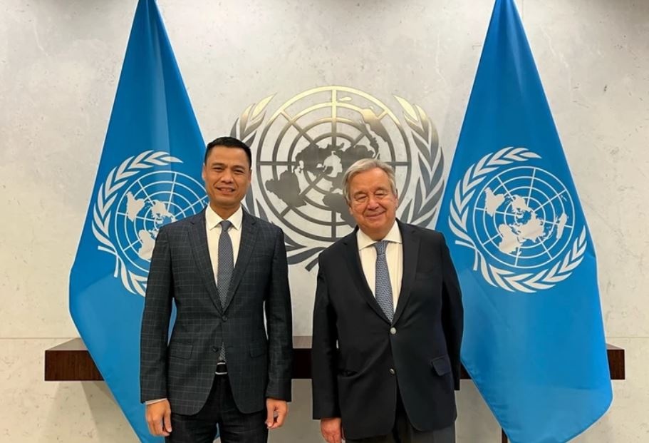 Tong Thu ky Lien Hop Quoc an tuong truoc tang truong kinh te Viet Nam hinh anh