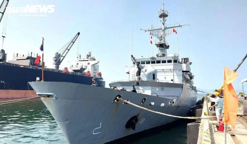 Vendemiaire Cang Tien Sa anh 1