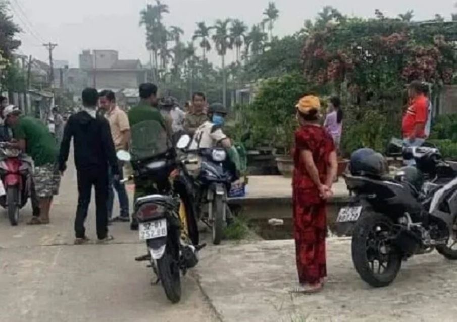 Tre so sinh tu vong duoi kenh thuy loi o Quang Nam hinh anh