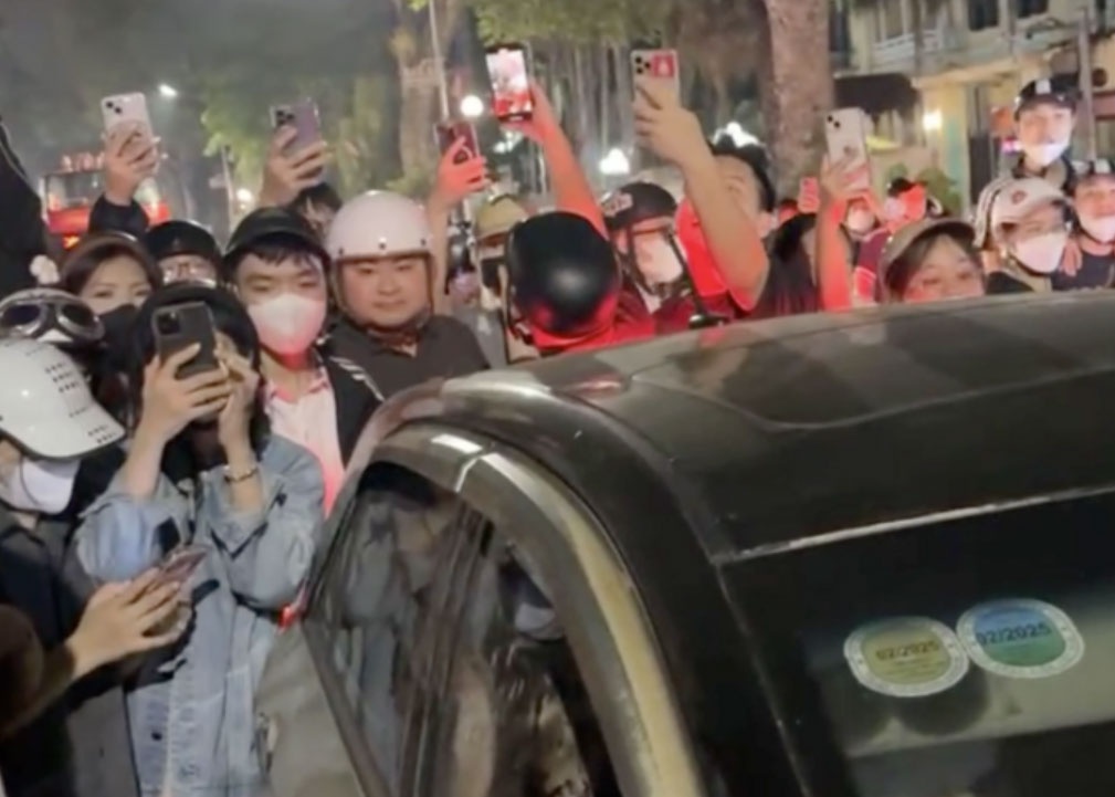 Clip danh ghen,  Ha Noi anh 2