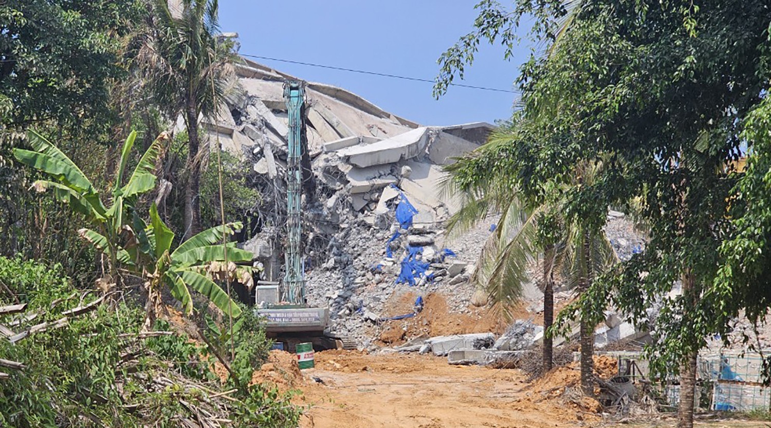 Xay dung trai phep,  Phu Quoc anh 1