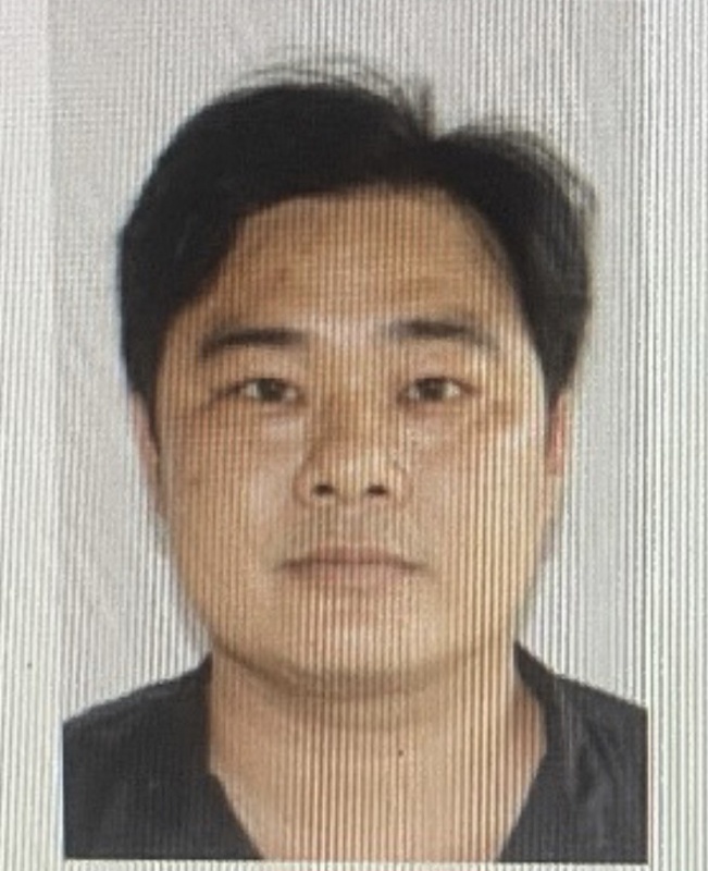 Tên cướp tiệm vàng,  Bình Dương ảnh 2 Ten cuop tiem vang,  Binh Duong anh 2