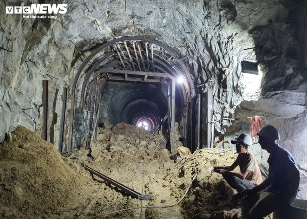 Cam oto qua Deo Ca anh 2