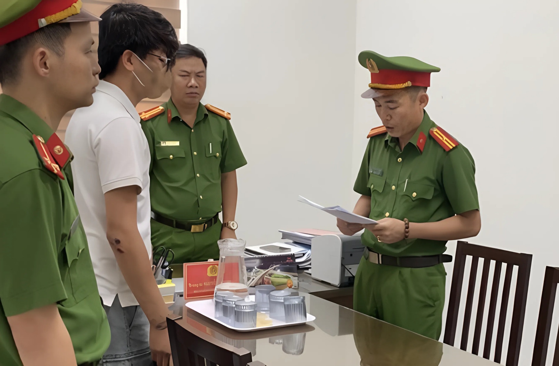 Ban hoa don,  Cong ty Quang Tho,  Thien Hau Phuoc anh 1