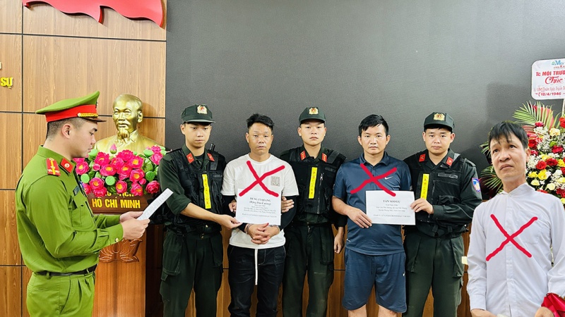 Mua thoi vang gia anh 1