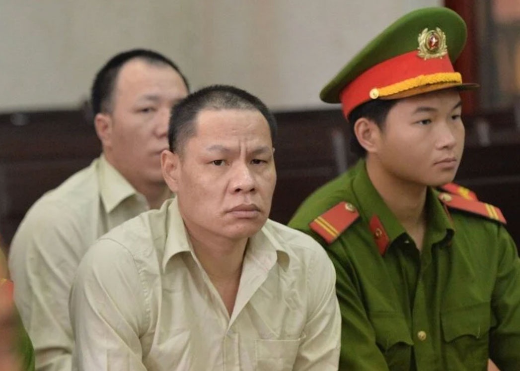 Mot bi cao thay doi loi khai trong vu xet xu me nu sinh giao ga hinh anh