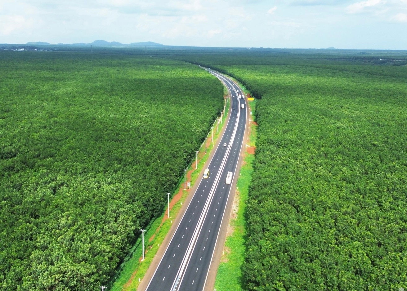 Cao toc Phan Thiet - Dau Giay co don vi quan ly moi vao cuoi thang 4 hinh anh