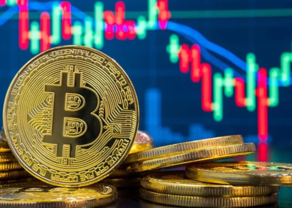 Sap bay dau tu tien ao, nguoi phu nu o Ha Noi bi lua hon 2 ty dong hinh anh