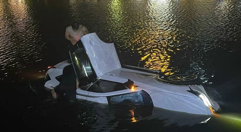 O to mat lai lao xuong song o Hai Duong, tai xe tu vong hinh anh