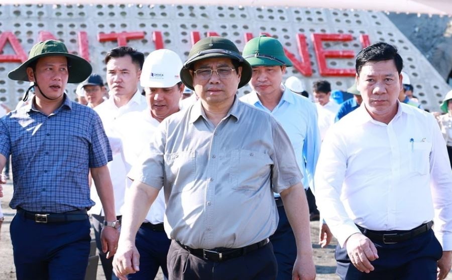 Thu tuong kiem tra tien do du an cao toc Bac-Nam hinh anh