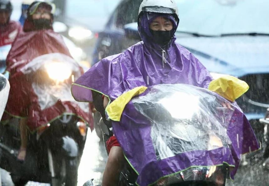 Khong khi lanh tran ve mien Bac vao dau thang 5 hinh anh