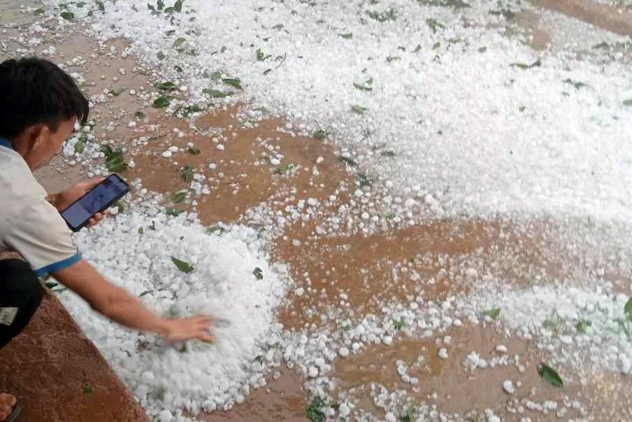 Vi sao nhieu tinh mien Bac hung giong loc, mua da khoc liet? hinh anh