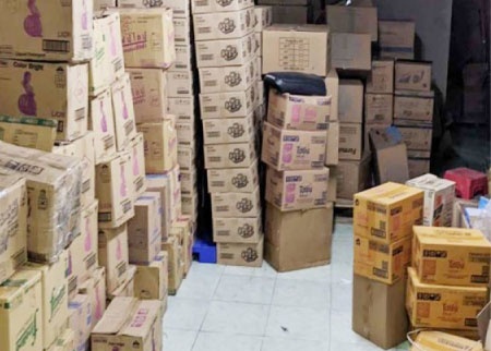 Pha duong day san xuat, buon ban nuoc rua bat gia nhan hieu Thai Lan hinh anh