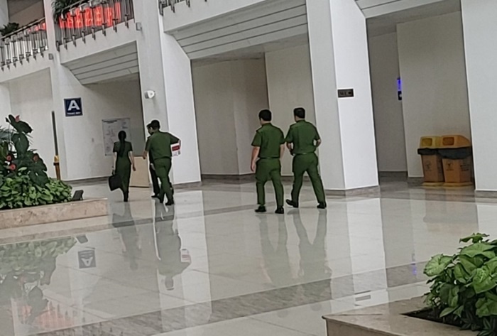 Khoi to Chanh thanh tra So GT&VT tinh Lam Dong ve toi nhan hoi lo hinh anh