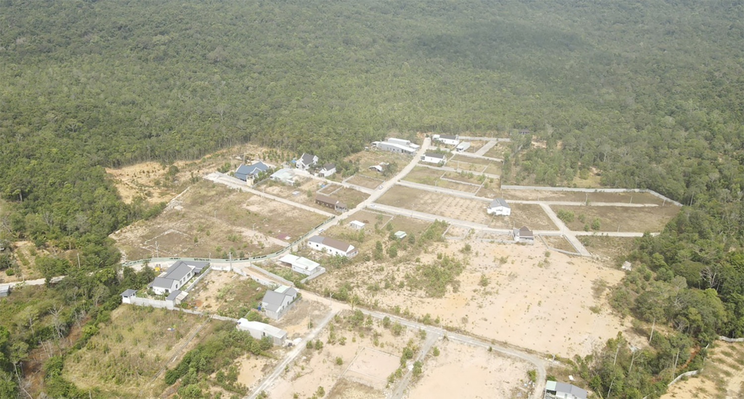 Bai Thom,  Phu Quoc,  Cong ty LHD anh 3