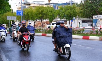 TP.HCM don mua rao vao chieu nay hinh anh