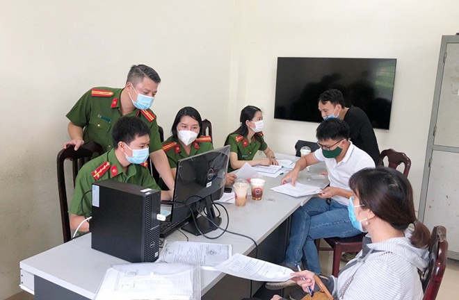 Bo Cong an de xuat loat quy dinh moi ve dang ky thuong tru, tam tru hinh anh