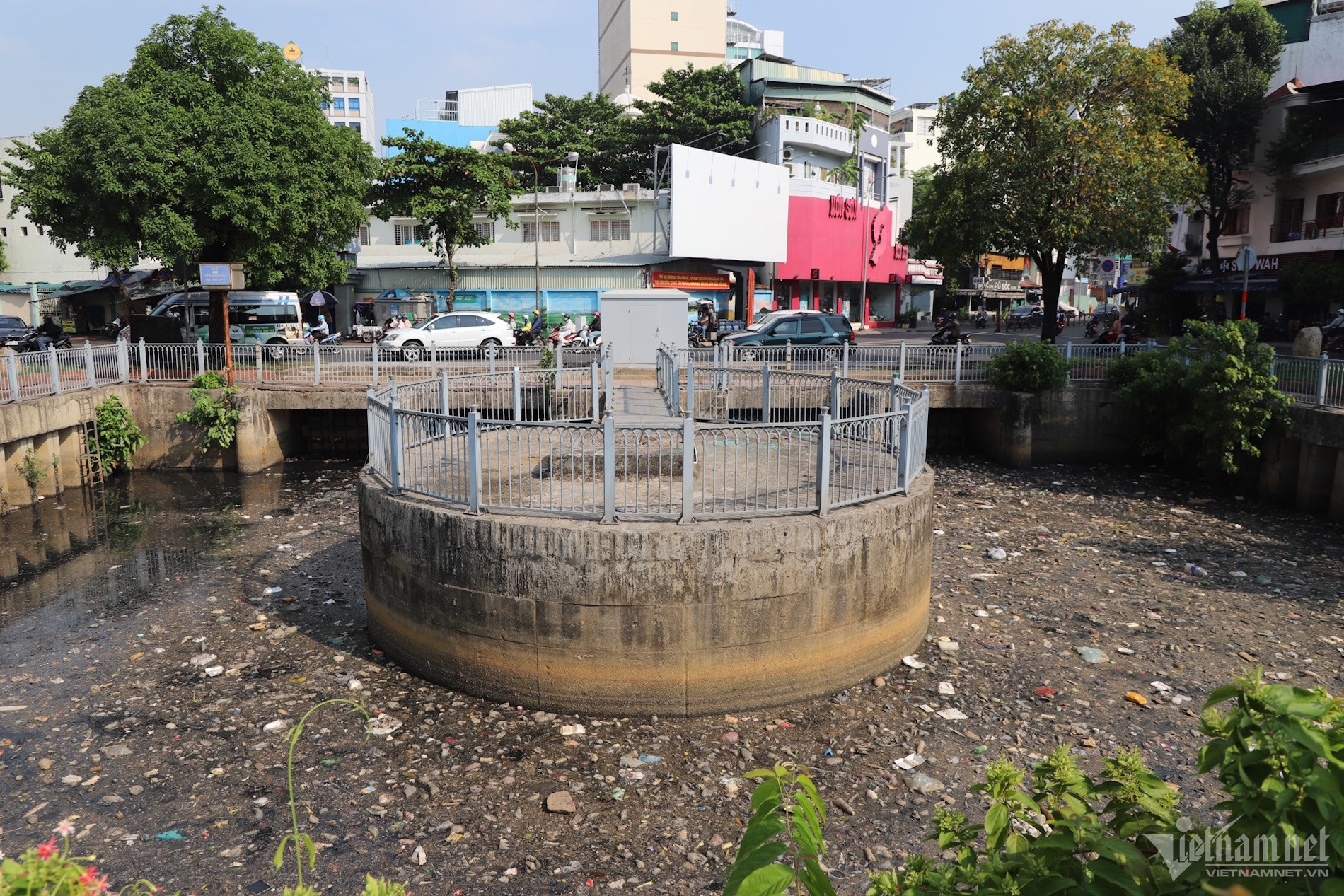 Nhieu Loc Thi Nghe TP.HCM anh 4