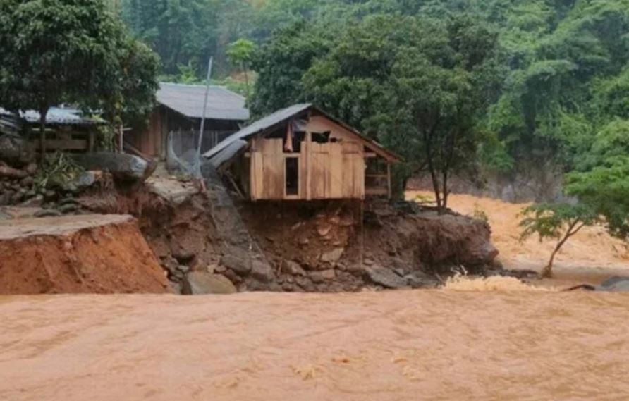 Nguy co sat lo o 12 tinh Bac Bo va Bac Trung Bo hinh anh