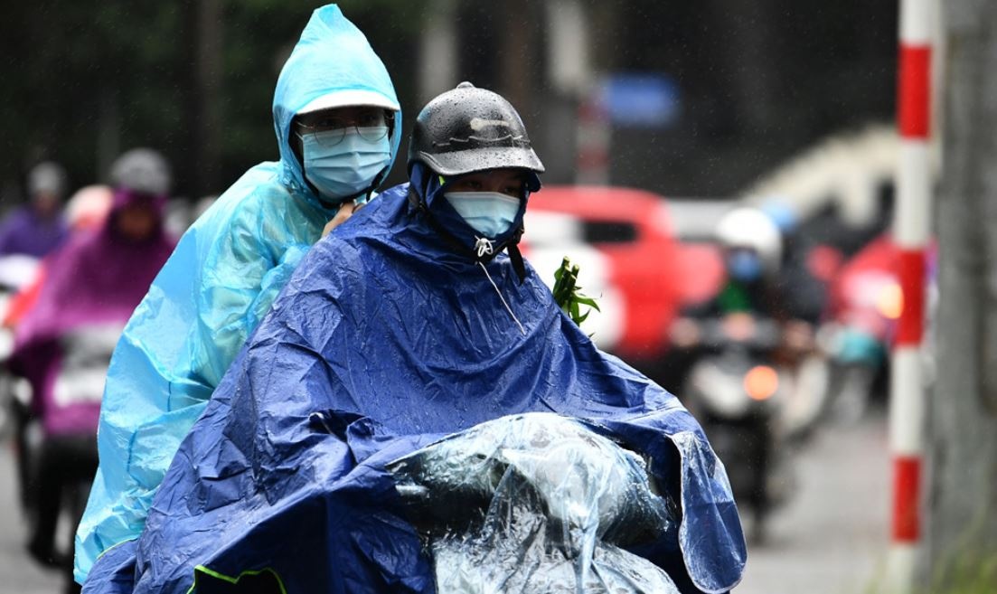 Thoi tiet 10 ngay toi: Mien Bac hoi tu gio, mua lien tiep vao giua ky hinh anh