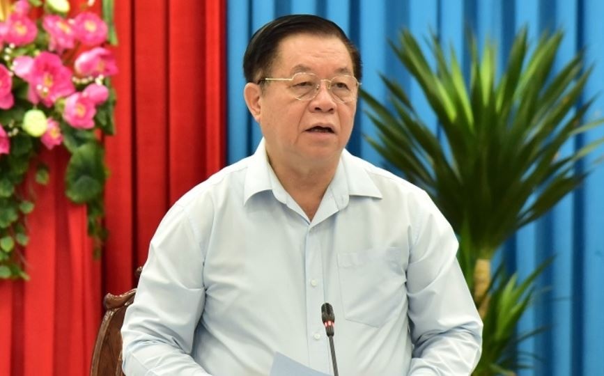 Tieu ban Van kien Dai hoi XIV cua Dang lam viec voi Tinh uy An Giang hinh anh