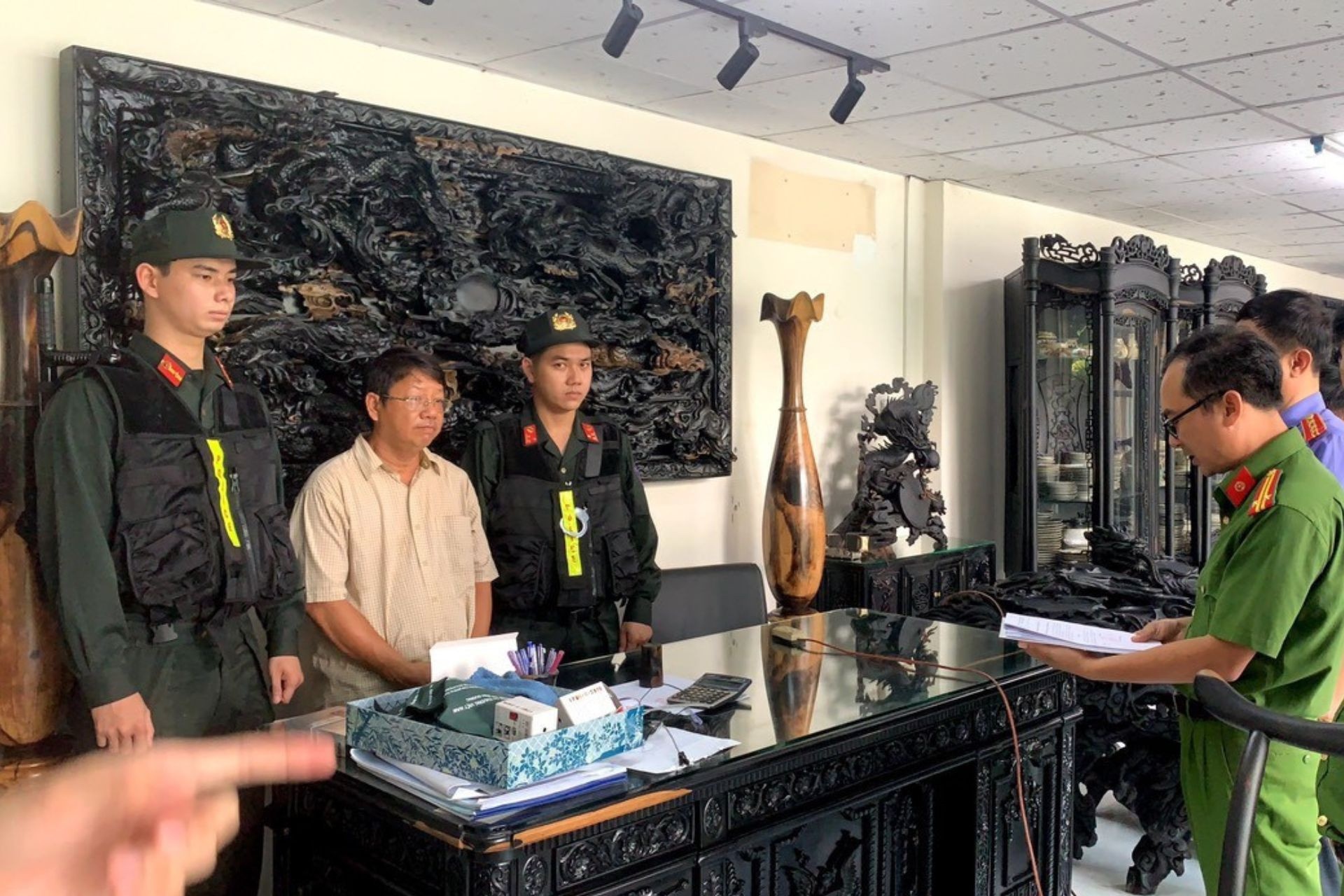 Buôn lậu ảnh 2 Buon lau anh 2