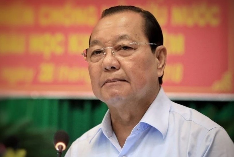 Bo Chinh tri de nghi Trung uong ky luat ong Le Thanh Hai hinh anh