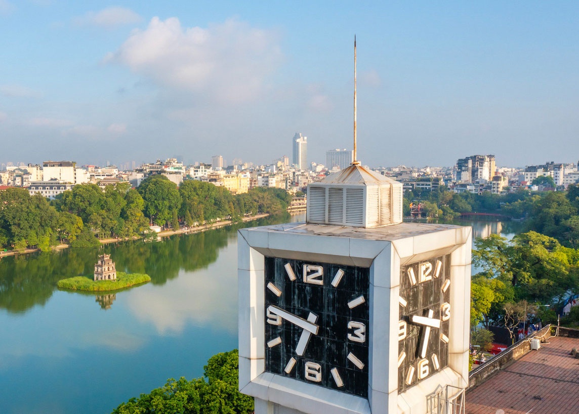 Ha Noi ngay nang, TP.HCM co mua rao hinh anh