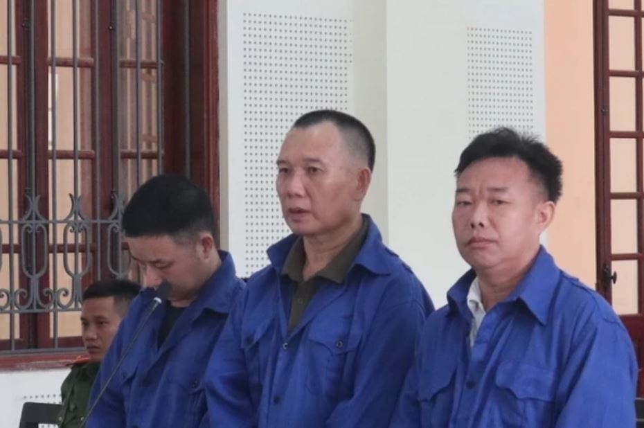 Ba an tu hinh cho cac doi tuong buon ma tuy, ban tra cong an hinh anh