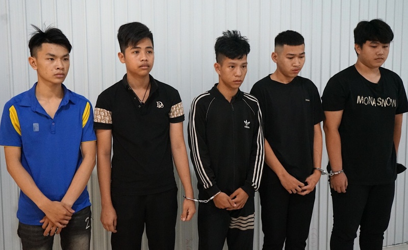 Mang hung khi danh nhau anh 1