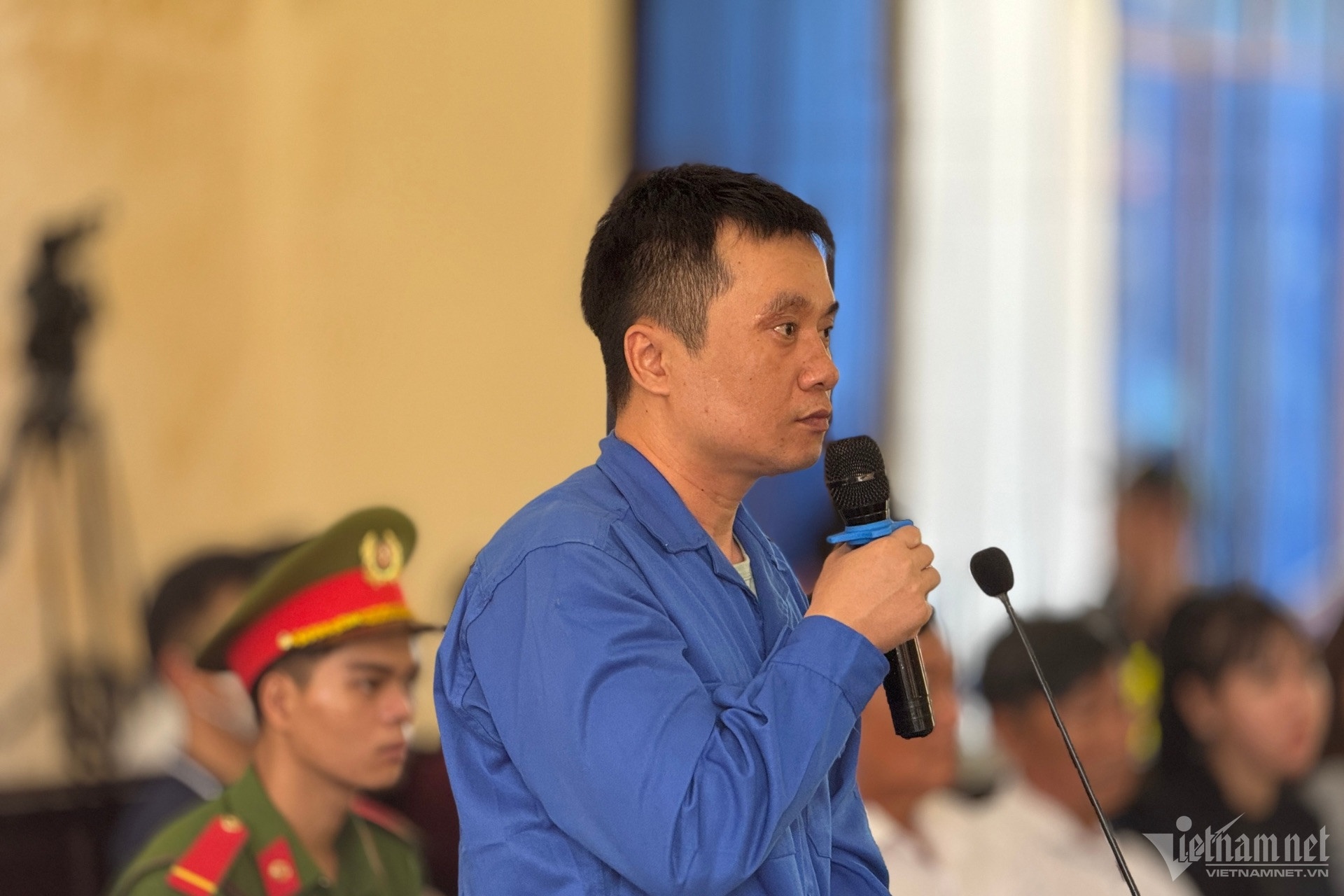 Tai xe xe Thanh Buoi,  Nha xe Thanh Buoi,  Le Duong,  Cong ty Thanh Buoi anh 2