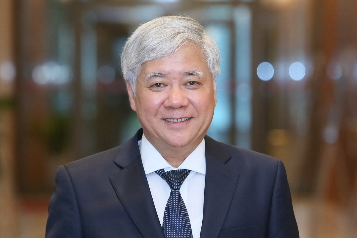 Tieu su ong Do Van Chien, tan Uy vien Bo Chinh tri hinh anh