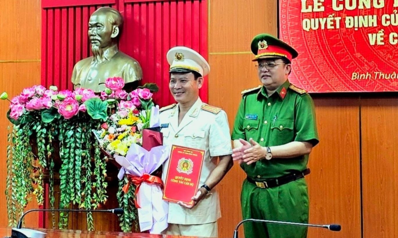 Dieu dong, bo nhiem can bo cong an o hai tinh hinh anh