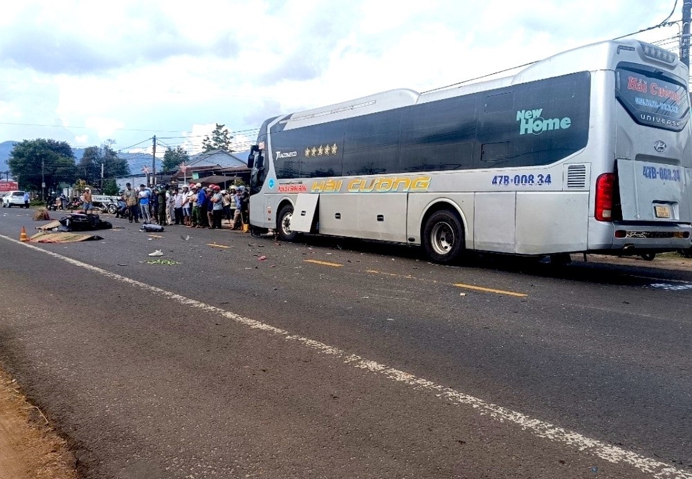 Tai nan lien hoan tren Quoc lo 14, hai nguoi tu vong tai cho hinh anh