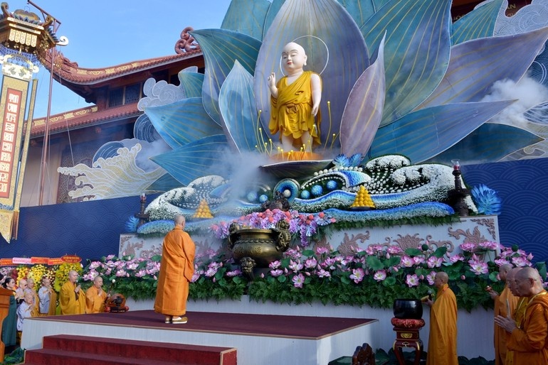 Phat giao TP.HCM anh 1