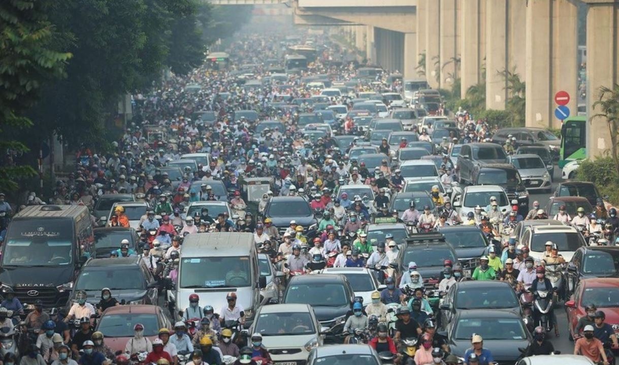 De xuat som ap dung thu phi vao noi do hinh anh