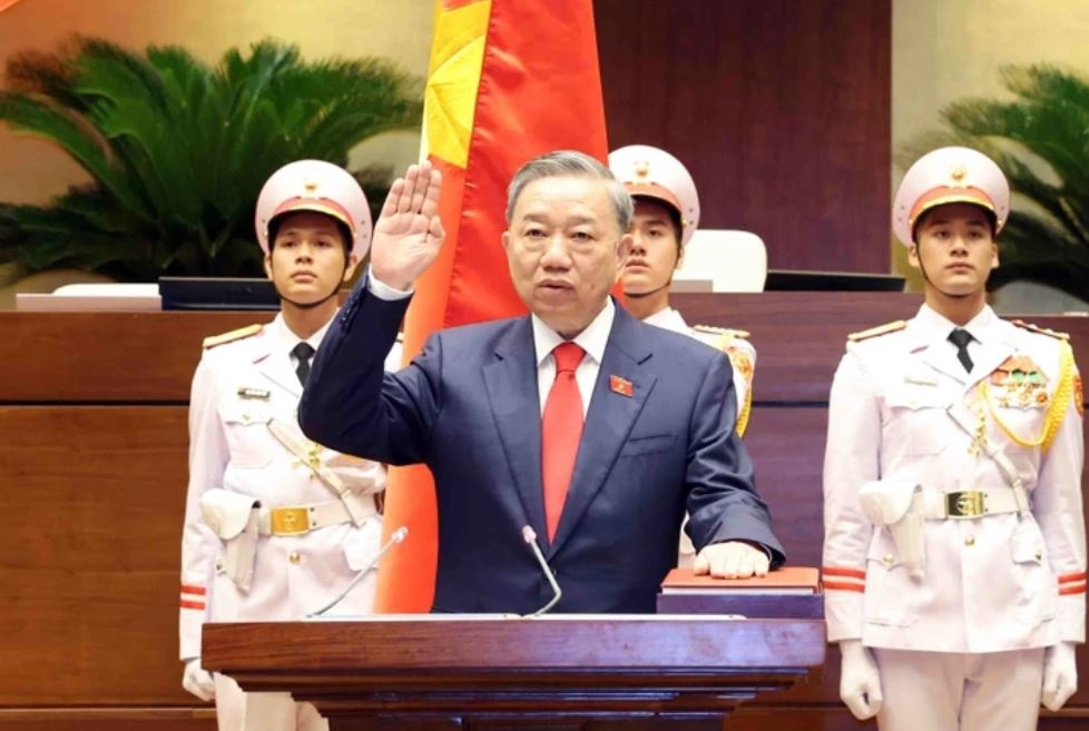 Lanh dao cac nuoc gui dien, thu chuc mung Chu tich nuoc To Lam hinh anh