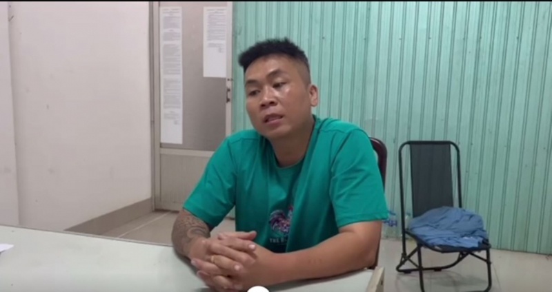 Bat ke cuong doat tien cac nan nhan bo tron khoi cong ty lua dao hinh anh