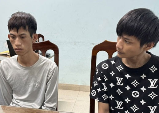 Bat 3 doi tuong tang tru hon 6.000 vien thuoc lac hinh anh