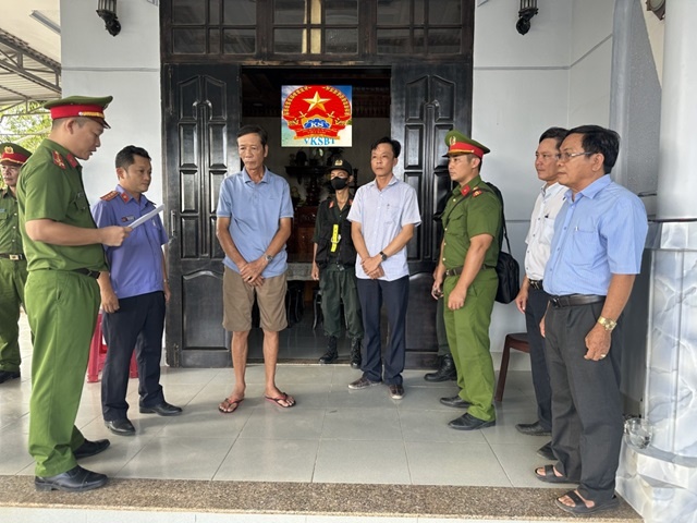 Nguyễn Ngọc Châu,  Trần Viết Quý  ảnh 2 Nguyen Ngoc Chau,  Tran Viet Quy anh 2
