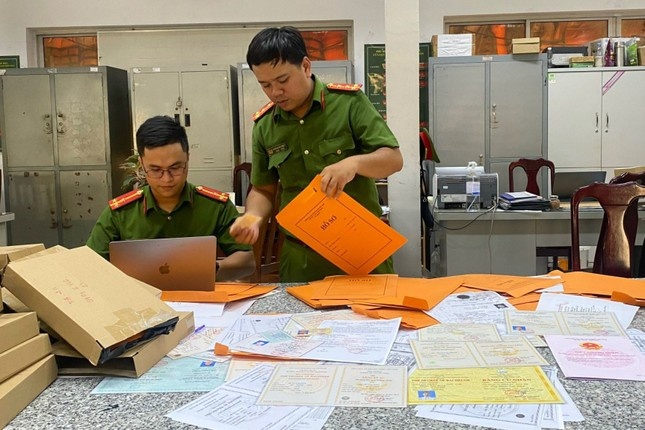 Giao hang nhanh,  Phu Nhuan,  Giao hang Phu Nhuan,  Giao hang nhanh,  Express,  Giao hang Express anh 2