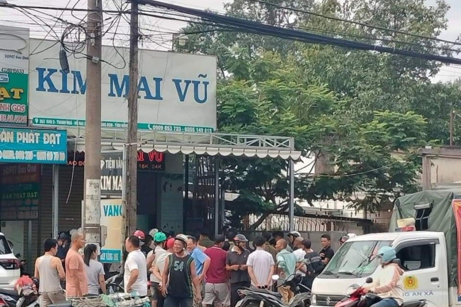 Bat nam thanh nien cuop tiem vang o Dong Nai hinh anh