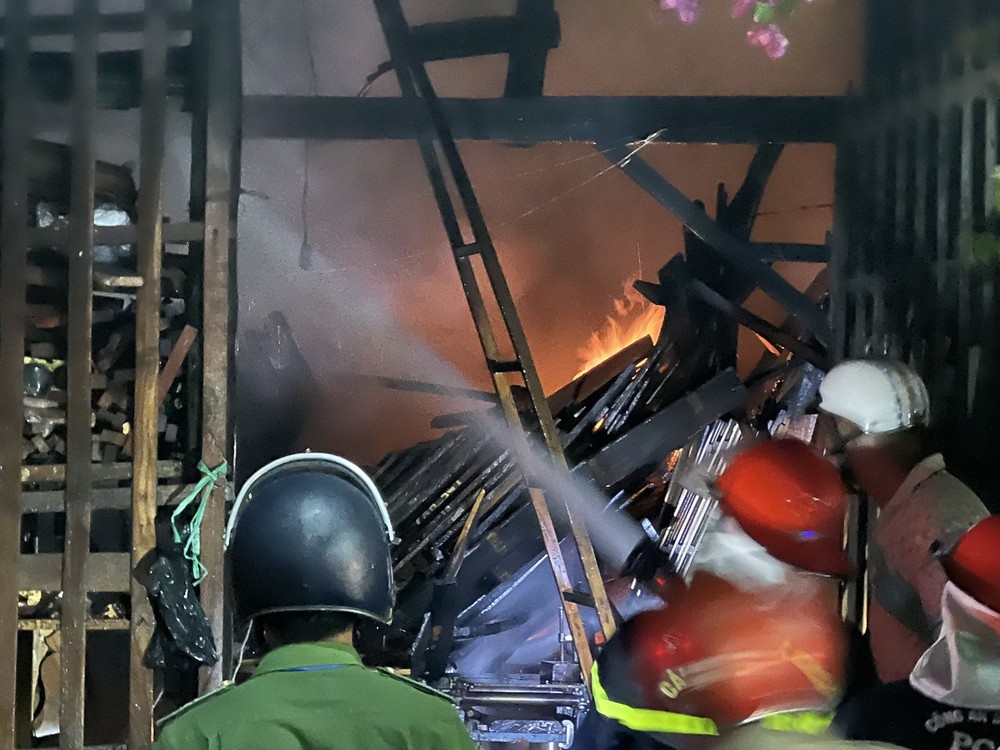 Chay xuong go Dong Thap anh 2