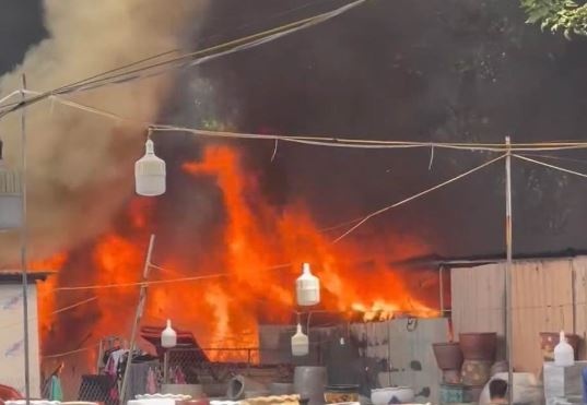 Kip thoi dap dam chay lan tam o Ha Noi hinh anh