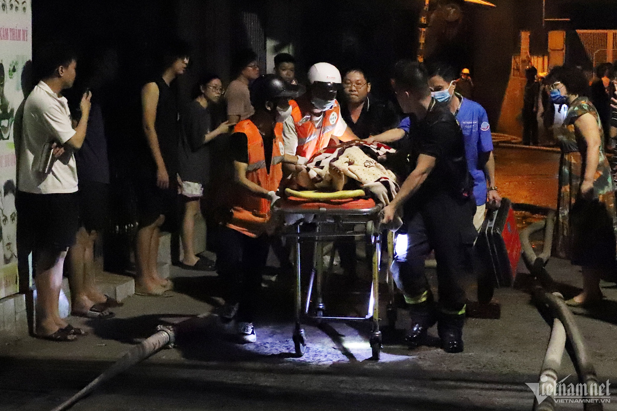 Chay nha tro Trung Kinh anh 4