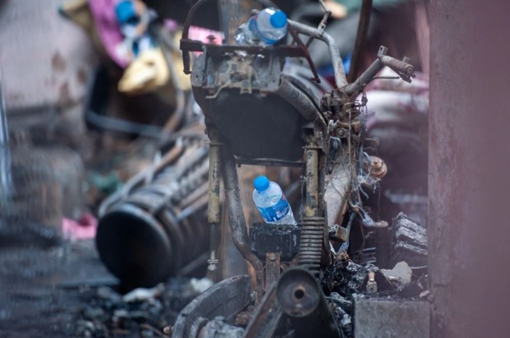 Hai vo chong tu vong, vo dang mang thai 3 thang trong vu chay o Ha Noi hinh anh